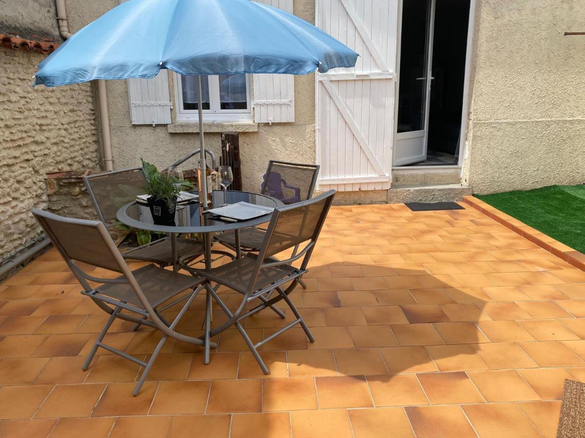 Charmante Maison Avec Cour Privative Cognac Zewnętrze zdjęcie